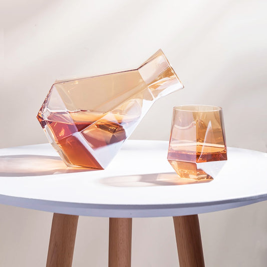 Luxury Home Decor Champagne Color Glass With Geometric Fractal Shapes Carafe And Matching Cup